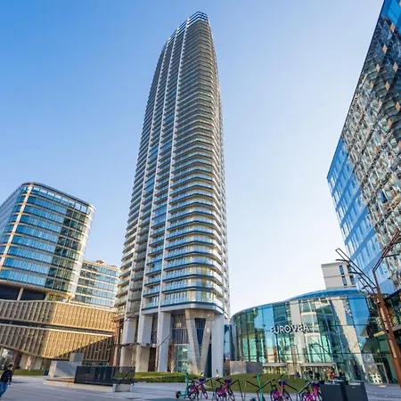 Skysuite 24 - Eurovea Tower *