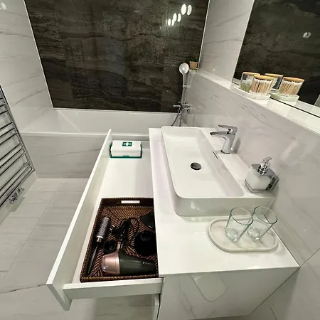 Apartment Skysuite 24 - Eurovea Tower