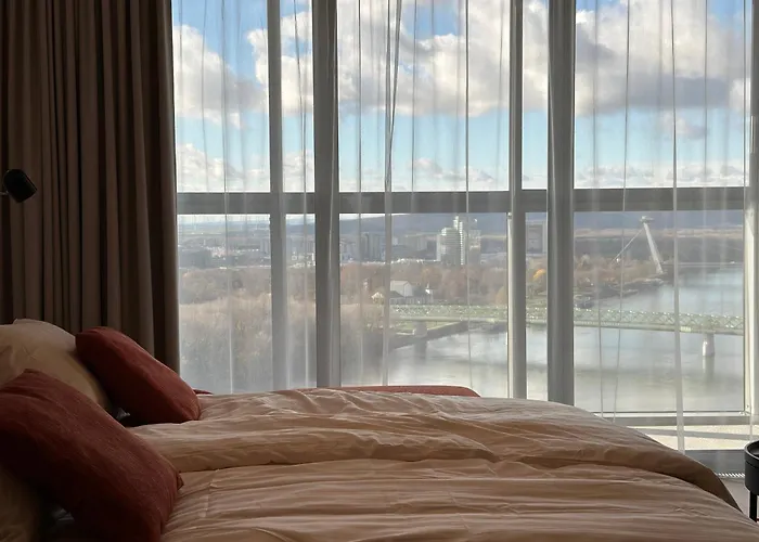 Skysuite 24 - Eurovea Tower * 브라티슬라바