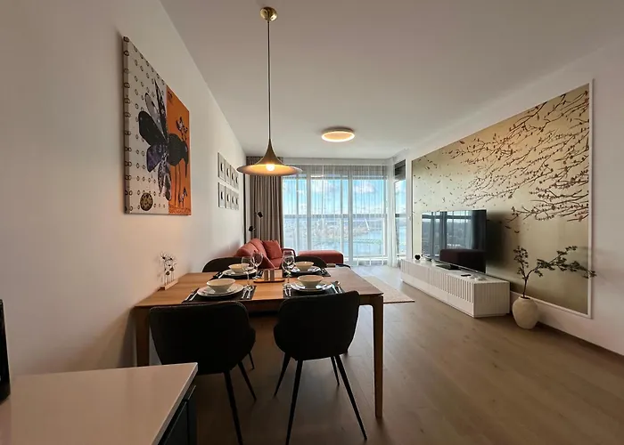 Apartment Skysuite 24 - Eurovea Tower Bratislava